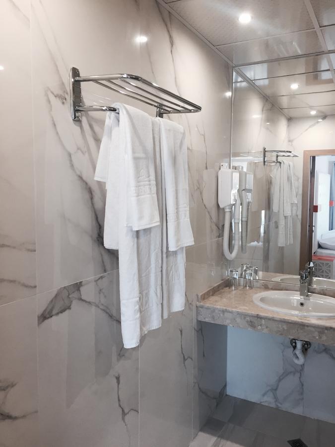 Hotel Perla Beach Luxury 普里莫尔斯科 外观 照片