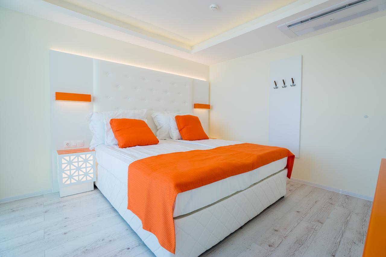 Hotel Perla Beach Luxury 普里莫尔斯科 外观 照片