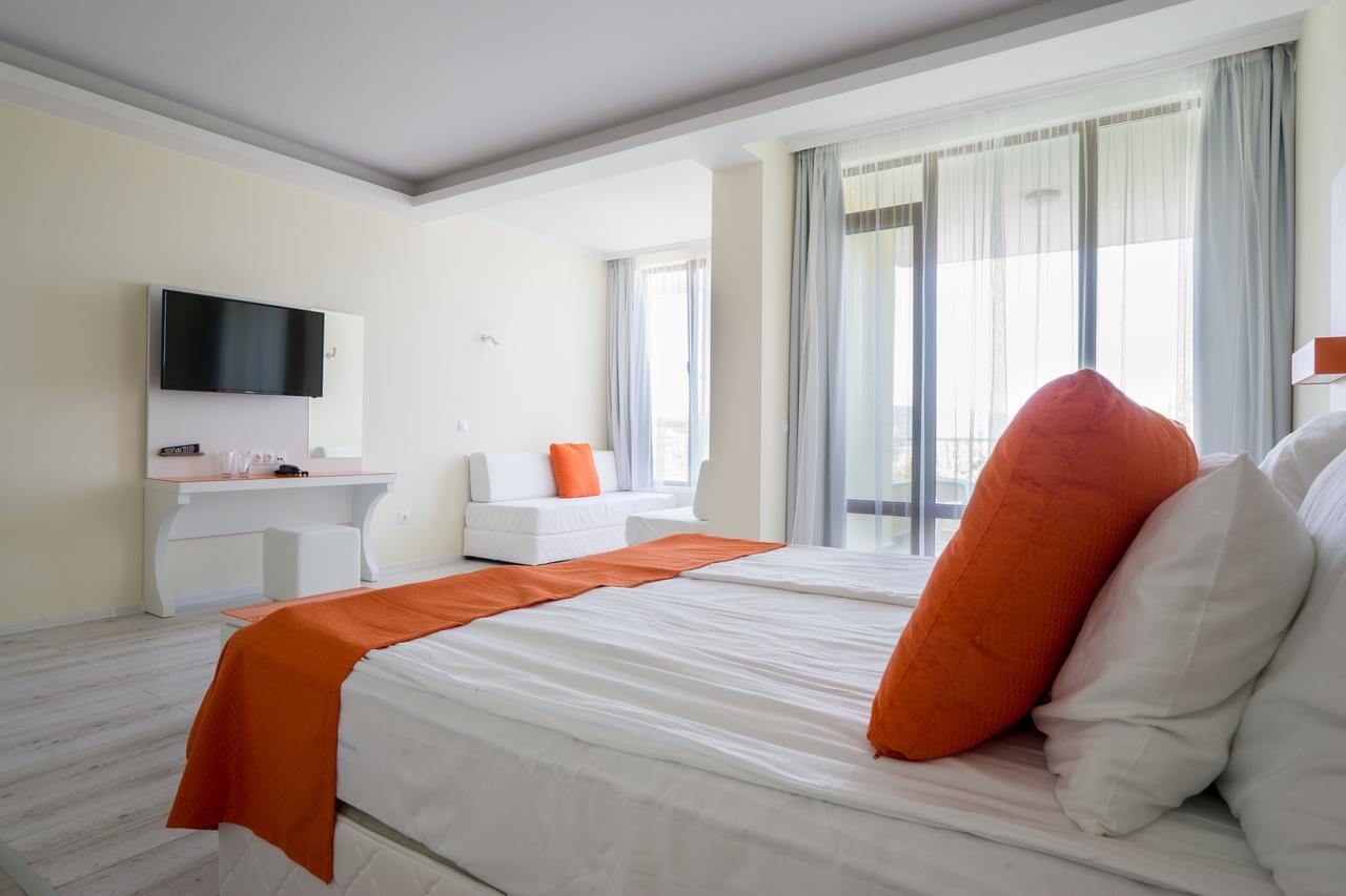 Hotel Perla Beach Luxury 普里莫尔斯科 外观 照片