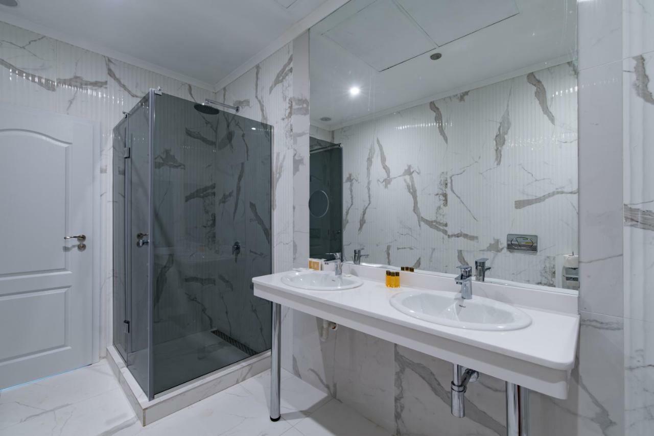 Hotel Perla Beach Luxury 普里莫尔斯科 外观 照片